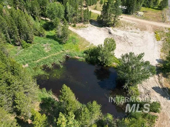 1 Timber Haven Pl, Cascade, ID 83611