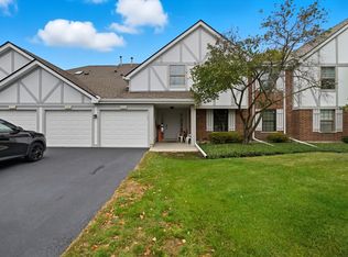 671 Catherine Ct #31-C, Wood Dale, IL 60191