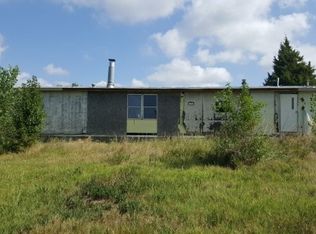 43 Cheyenne Ridge Rd, Great Bend, KS 67530