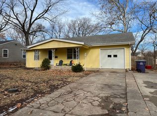 2012 College View Rd, Manhattan, KS 66502