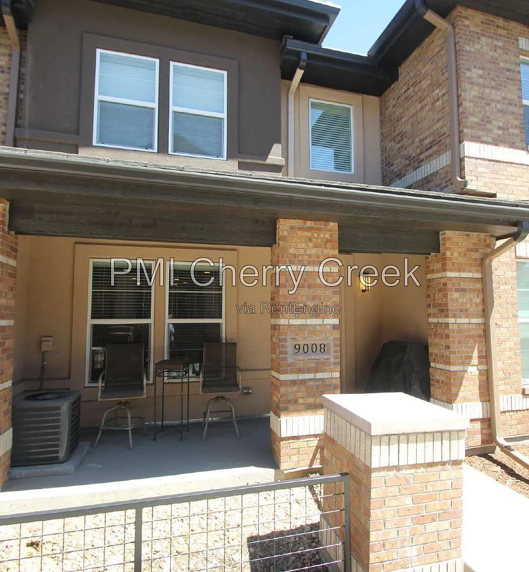 3 bed, 2.5 bath, 1598 sqft, $3,195 — Photo 2