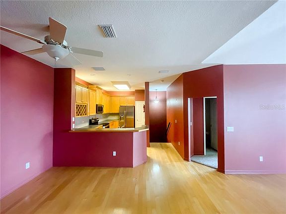 3rd image of 13409 Fountainbleau Dr #5-3