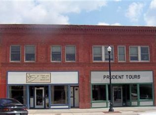 110 N Main St, Hillsboro, KS 67063