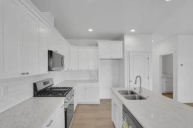 2nd image of 757 N Creative Way