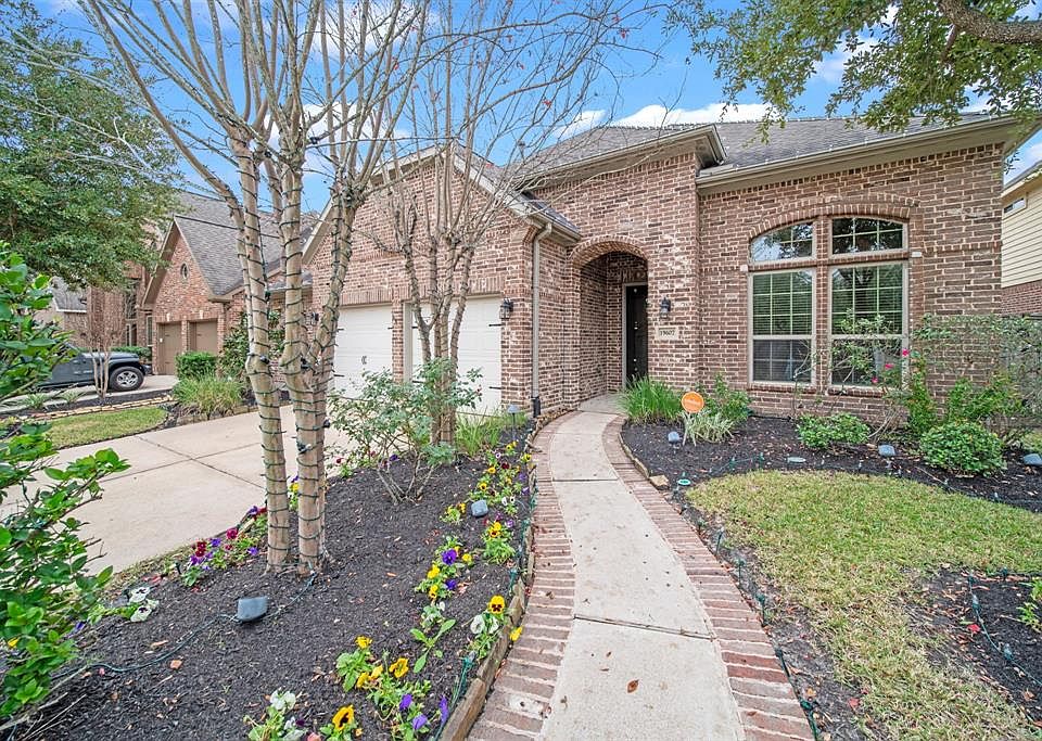 1st image of 19607 Crescent Haven Drive