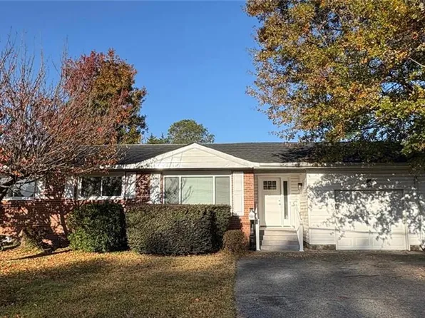 5756 Azalea Garden Rd, Norfolk, VA 23518