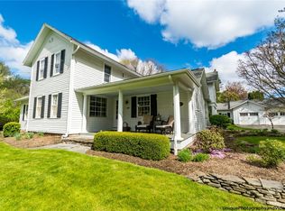 489 Thornell Rd, Pittsford, NY 14534