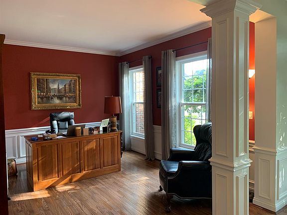4th image of 5734 Richmond Park Dr