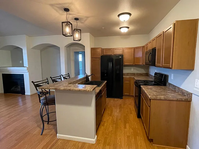 6315 Andersen Mill Hts #305 — Photo 8