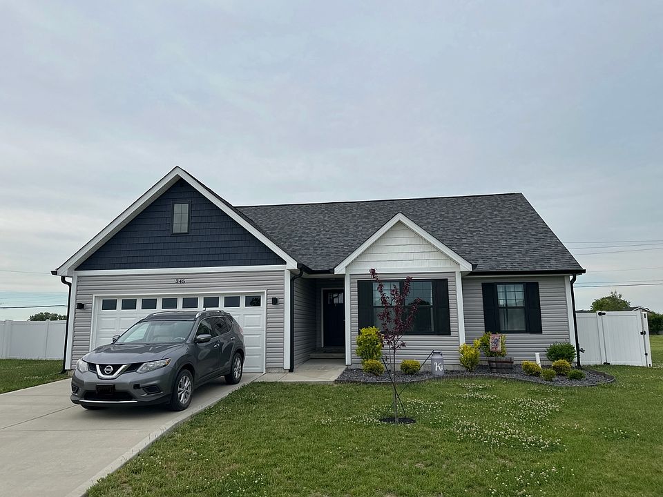 1st image of 345 Aspen Creek Dr