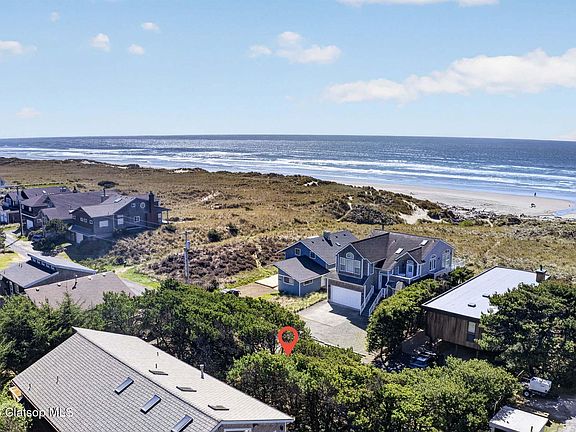2nd image of Windward Ln