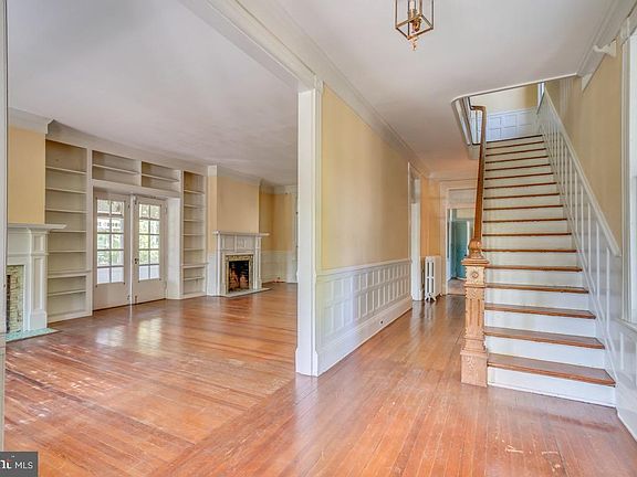 2nd image of 1408 Washington Ave