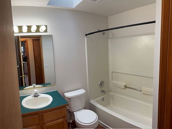 5th image of 5513 N Driscoll Blvd APT 3