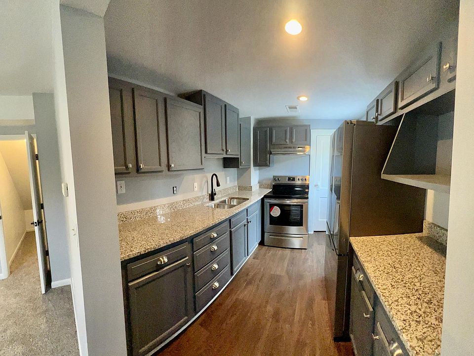 1st image of 125 Elm St #125B