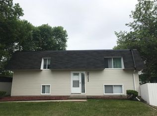 3698 Conroy Trl, Inver Grove Heights, MN 55076