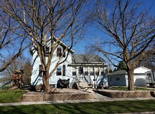 1201 S 9th St, Watertown, WI 53094
