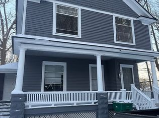 425 Bellevue Pl, Kalamazoo, MI
