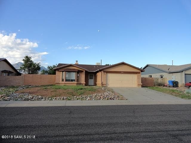 1st image of 3354 Thunderbird Dr