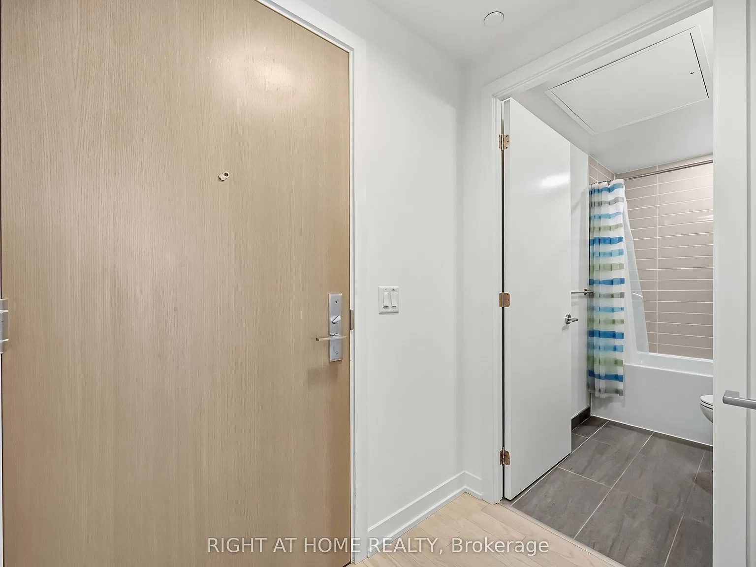 1 bed, $2,250 — Photo 4