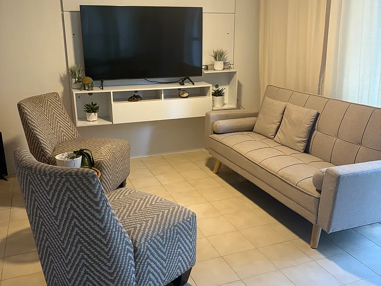 306 Calle Villamil — Photo 2