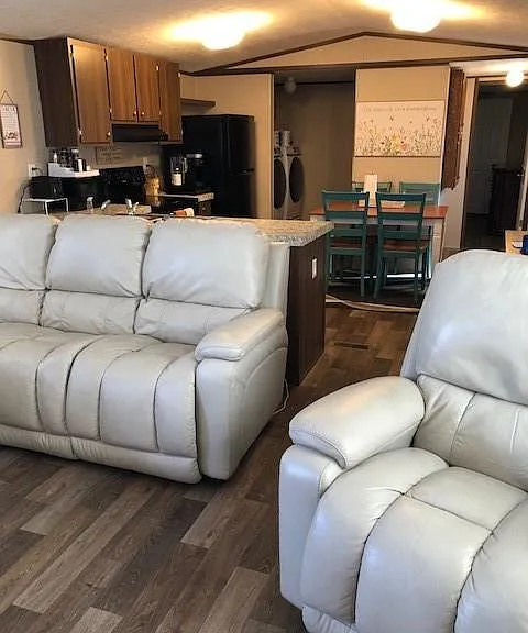 2503 Double Eagle Dr — Photo 2