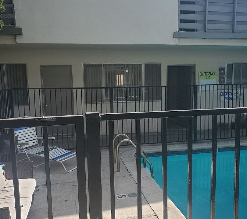 1st image of 3723-25 Inglewood Blvd #1