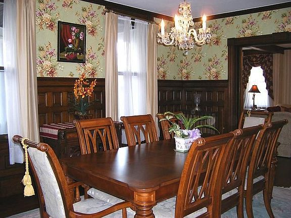 Wonderful, warm Dining Room