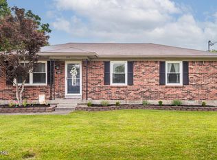 226 Georgia Ave, Mount Washington, KY 40047