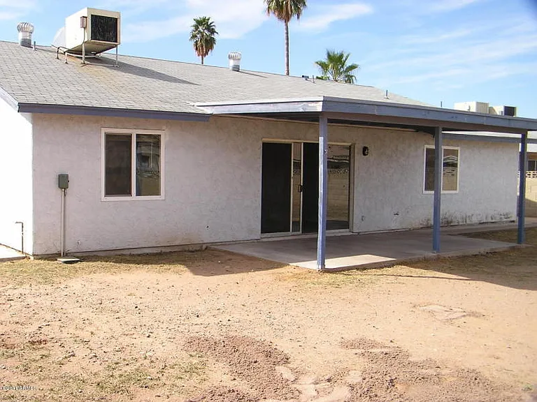 2146 W Utopia Rd — Photo 6