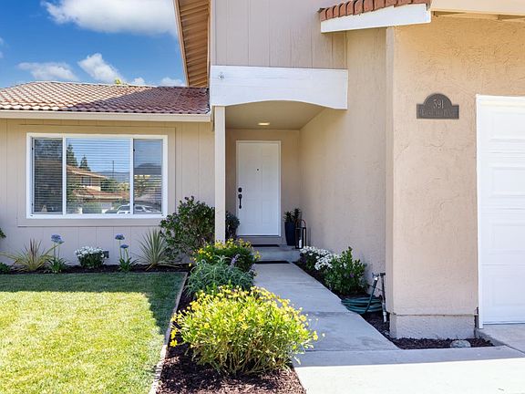 3rd image of 591 Lyonburry Pl