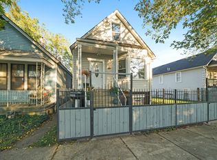 10741 S Buffalo Ave, Chicago, IL