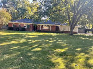 80 N White Station Rd, Memphis, TN 38120