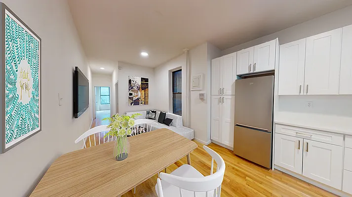 Rented by Bond New York | media 16