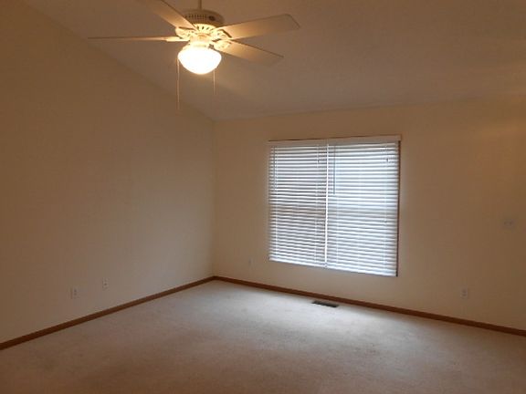 5th image of 2093 Brookbank Dr