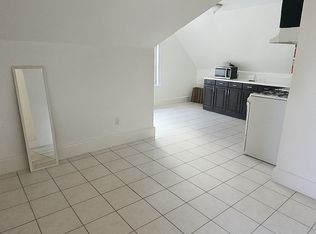 199 Grafton Ave #3, Newark, NJ 07104