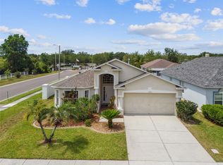 1925 Grenville Ct, Zephyrhills, FL 33543