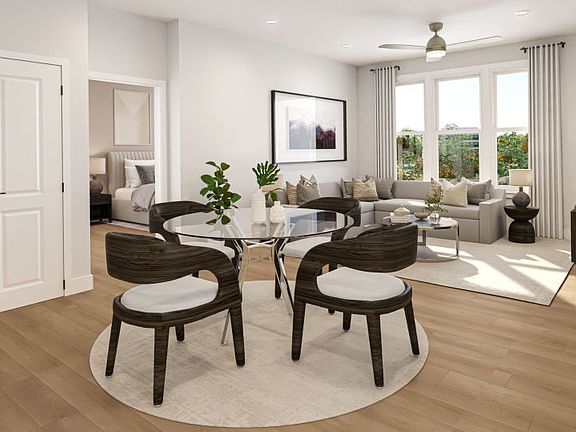 Open Concept Floor Plan Makes Entertaining Easy