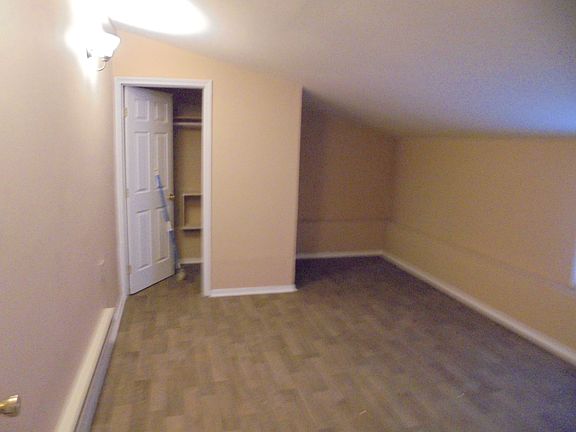 5th image of 8893 Racoon Trl #H637