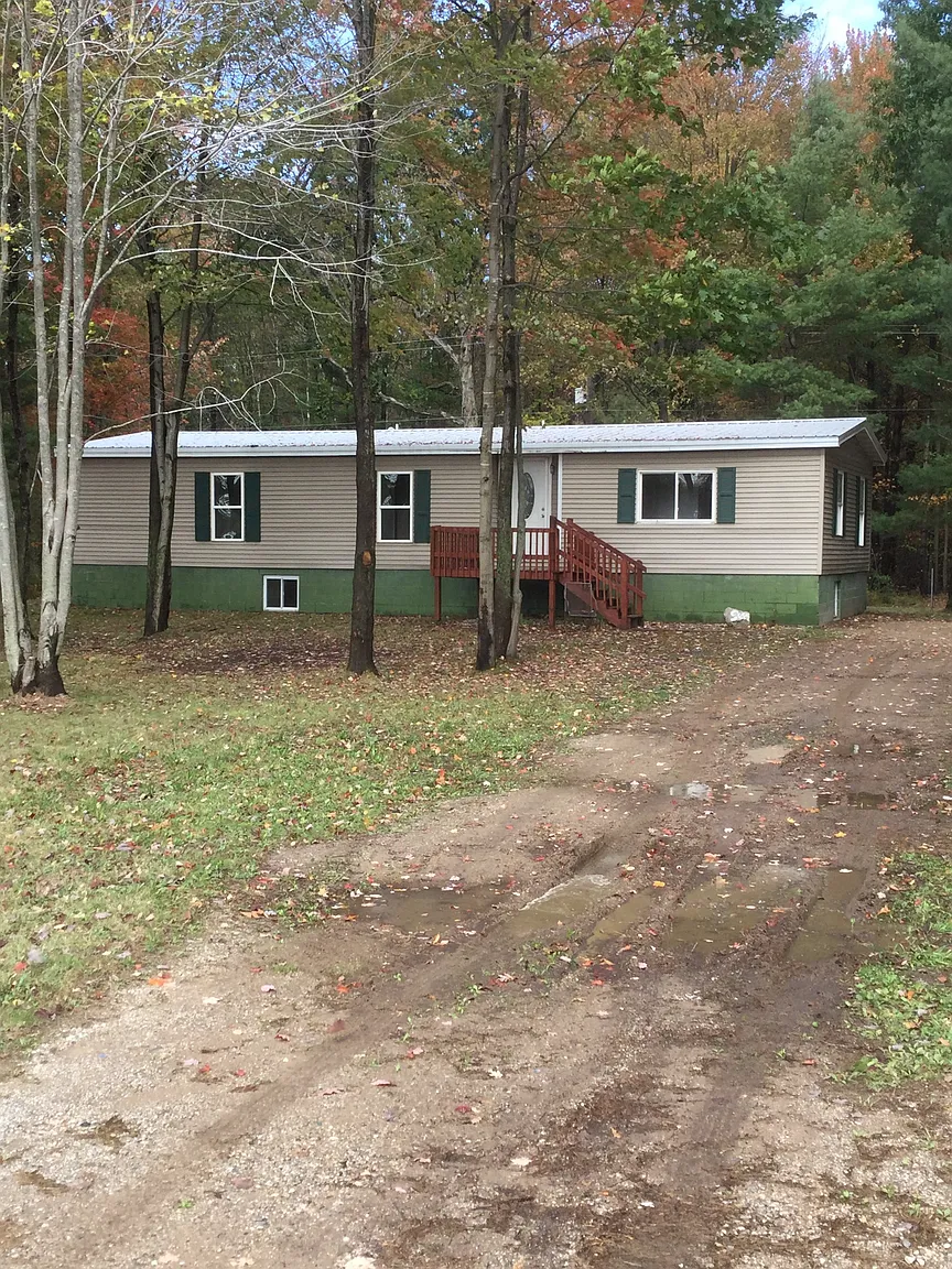 20714 W Cupp Rd photo 1