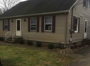 26224 Lakeview Dr, Elkhart, IN 46514