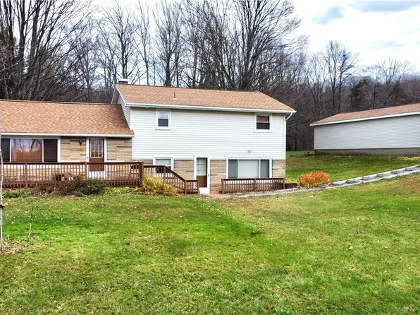 4820 Old State Rd, Mc Kean, PA 16426