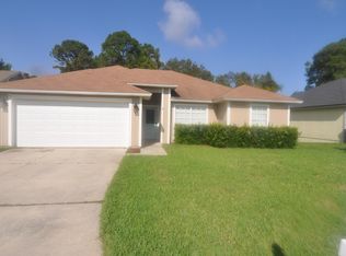 1748 Chandelier Cir W, Jacksonville, FL 32225