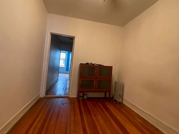 4th image of 669 Grand St #B