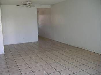 5th image of 915 N Fig St APT A