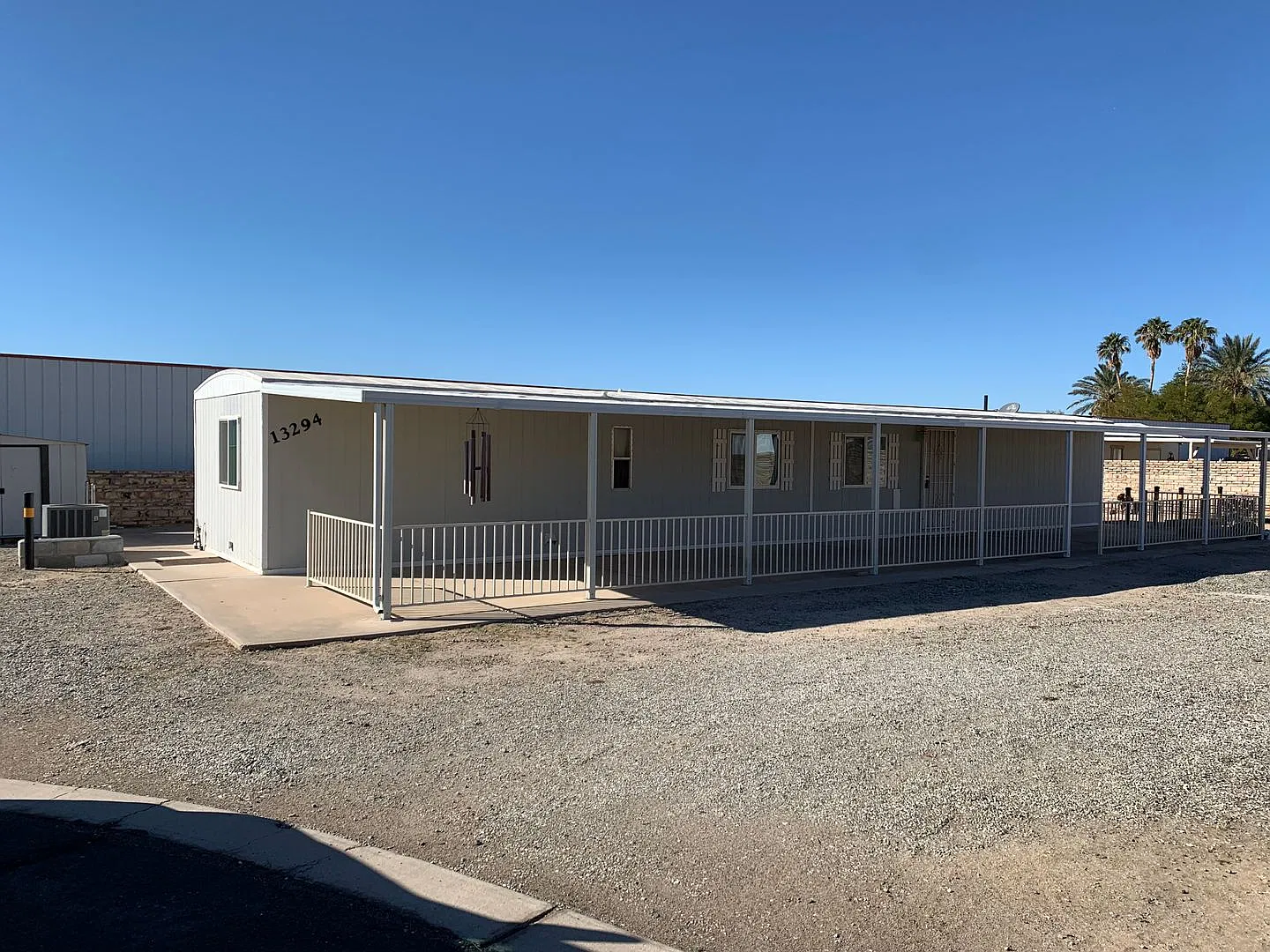 Mobile In Foothills — Photo 1