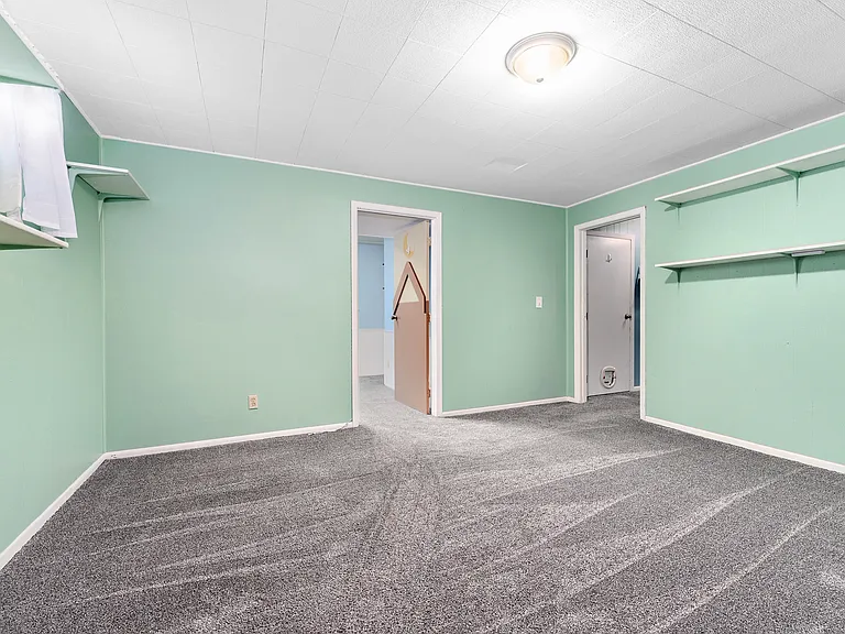 2317 S Bahnson Ave — Photo 13