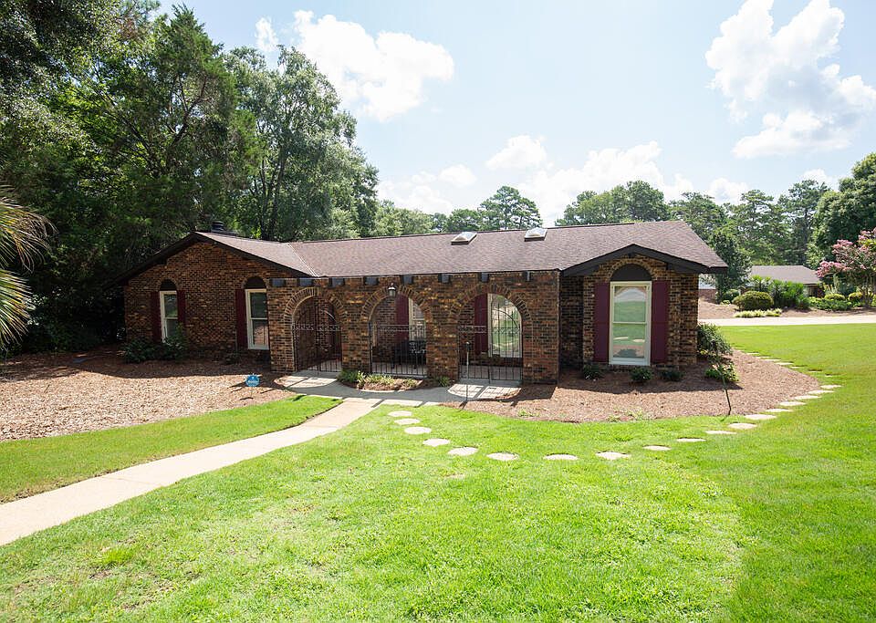 1st image of 6036 Canterbury Dr