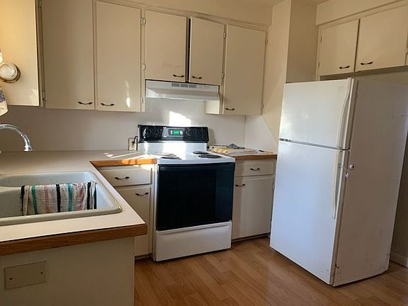 4th image of 4185 Woodmont Dr