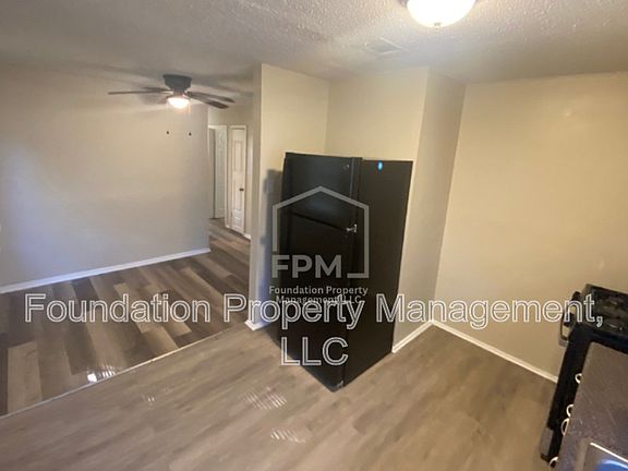 5th image of 4422 Suncrest Dr