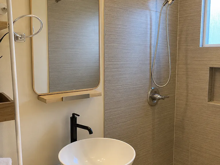 143 Highland Oaks Dr — Photo 17